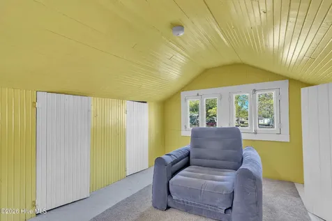 102 Ned Lane Swansboro NC 28584