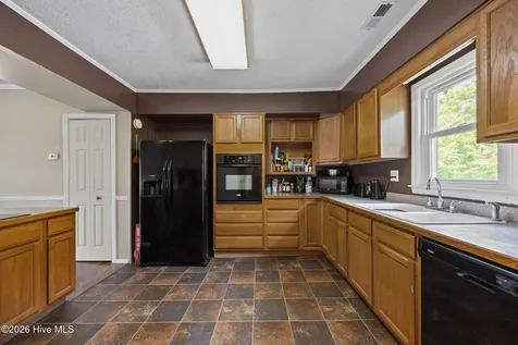 499 Highway 70 Davis NC 28524