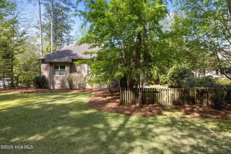 134 Saint Andrews Circle New Bern NC 28562