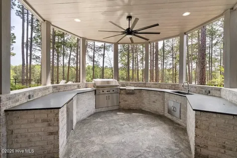 4 Weaver Court Southern Pines NC 28387