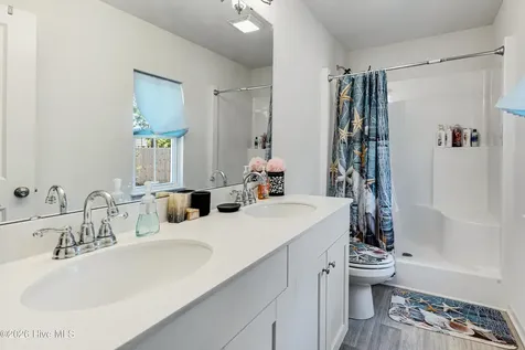 950 Pine Needles Road Southport NC 28461