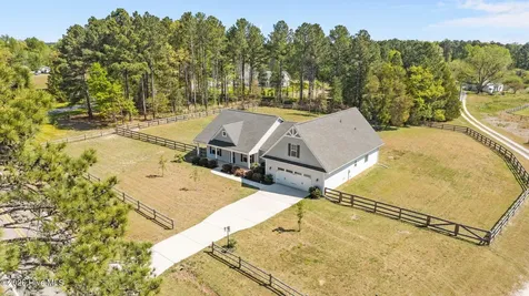 461 Monroe Road Cameron NC 28326