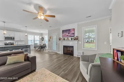 76 Shadybrook Drive Benson NC 27504