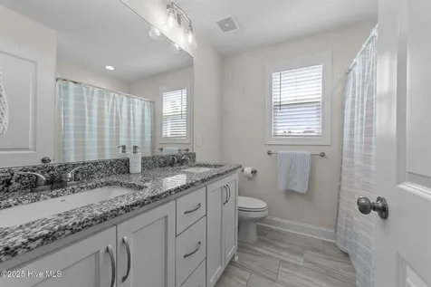 76 Shadybrook Drive Benson NC 27504