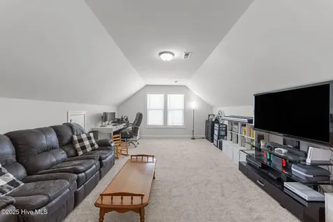 76 Shadybrook Drive Benson NC 27504