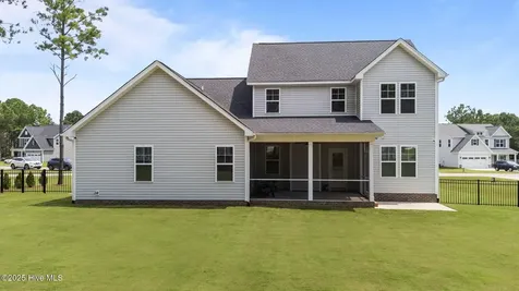 76 Shadybrook Drive Benson NC 27504
