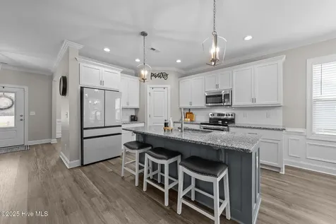 76 Shadybrook Drive Benson NC 27504