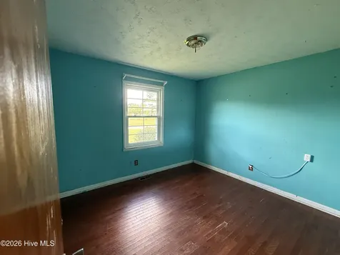 14 Sheffield Road Jacksonville NC 28546