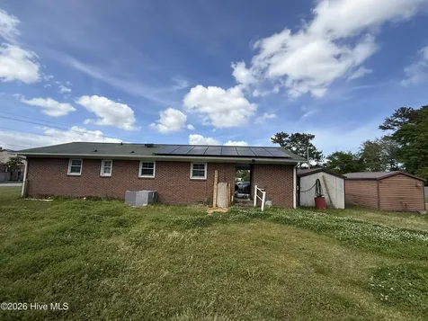 14 Sheffield Road Jacksonville NC 28546