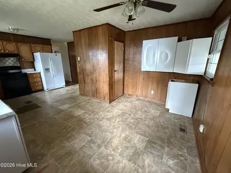 14 Sheffield Road Jacksonville NC 28546