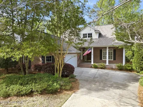 1103 Congressional Lane Wilmington NC 28411