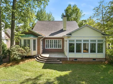 1103 Congressional Lane Wilmington NC 28411