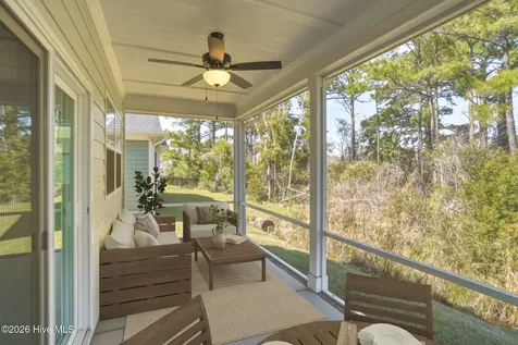 513 E Great Egret Way Beaufort NC 28516