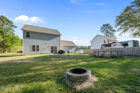 113 Harris Creek Loop Road Jacksonville NC 28540