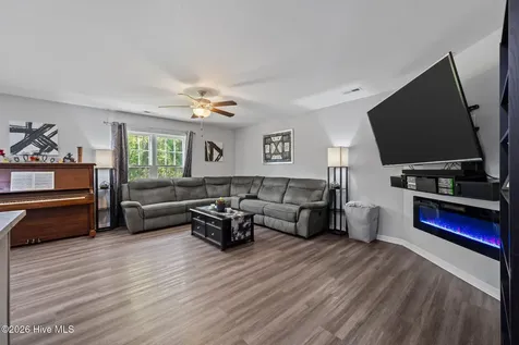 113 Harris Creek Loop Road Jacksonville NC 28540