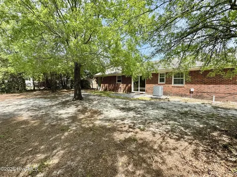 225 Angel Island Road Wilmington NC 28412