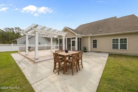 505 Diamond Ridge Court Hubert NC 28539