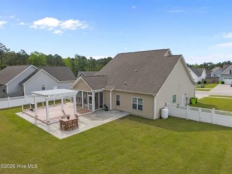 505 Diamond Ridge Court Hubert NC 28539