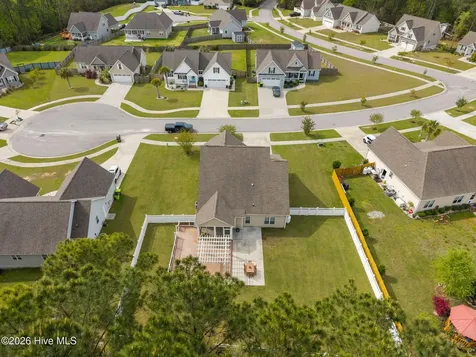 505 Diamond Ridge Court Hubert NC 28539