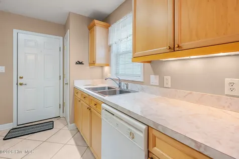3864 Harmony Circle SE Southport NC 28461