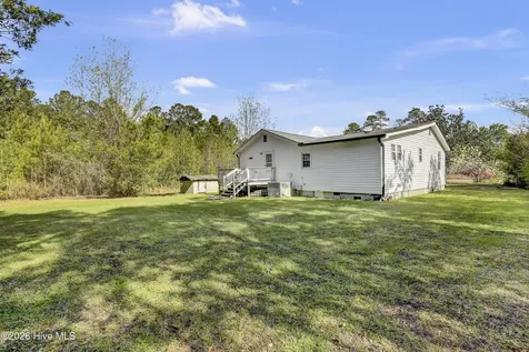 866 Harrison Creek Road Rocky Point NC 28457