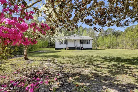 866 Harrison Creek Road Rocky Point NC 28457