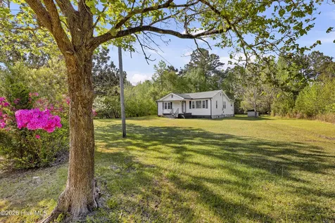 866 Harrison Creek Road Rocky Point NC 28457