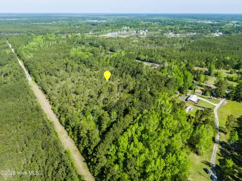 866 Harrison Creek Road Rocky Point NC 28457