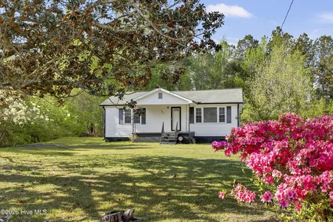 866 Harrison Creek Road Rocky Point NC 28457