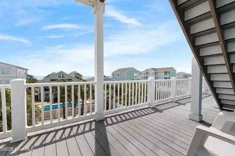 197 Brunswick Avenue W Holden Beach NC 28462