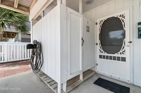 197 Brunswick Avenue W Holden Beach NC 28462