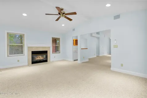 903 Lanyard Lane New Bern NC 28560
