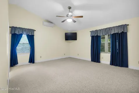903 Lanyard Lane New Bern NC 28560