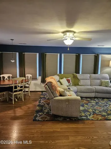 104 Windwood Drive Elizabeth City NC 27909