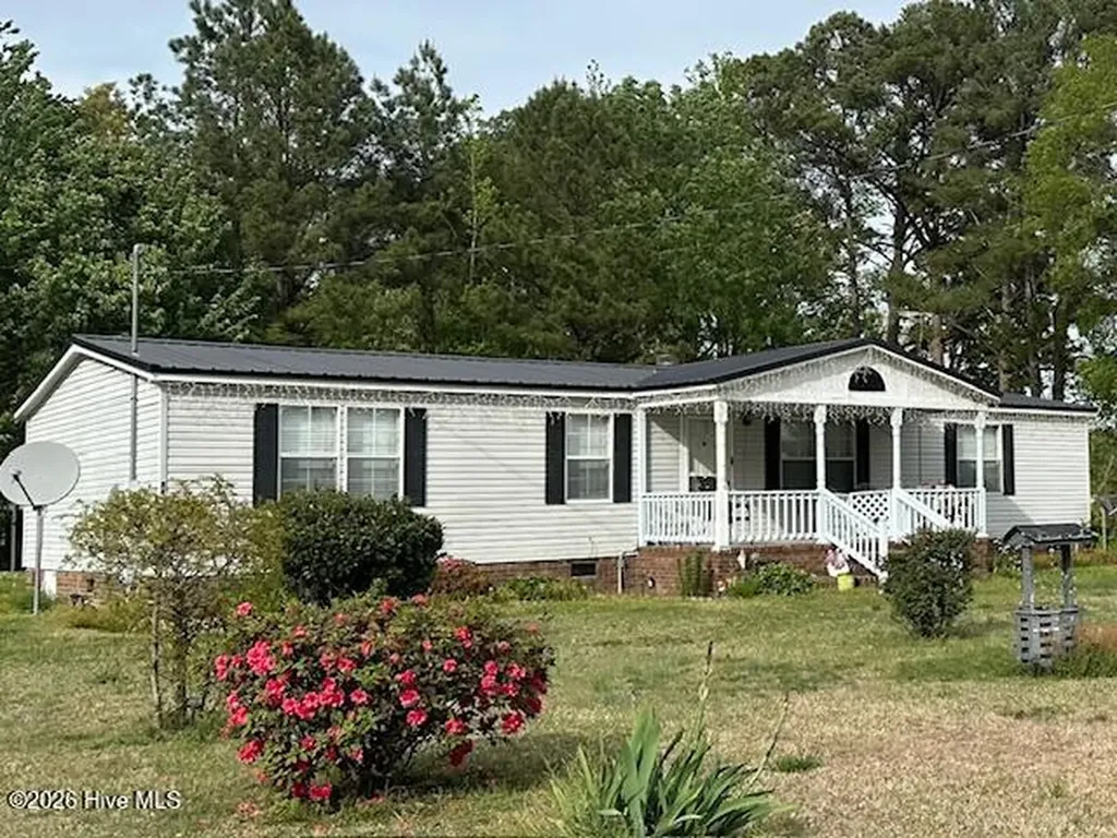 80 Lancaster Farm Road Whitakers NC 27891