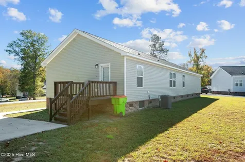 415 Pine Ridge Road Roanoke Rapids NC 27870
