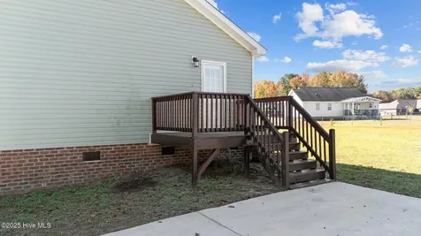 415 Pine Ridge Road Roanoke Rapids NC 27870