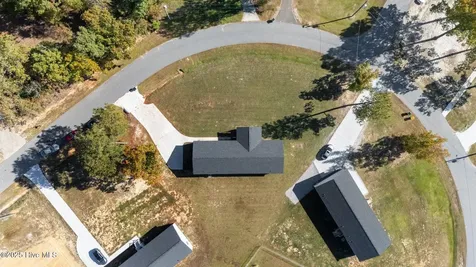 415 Pine Ridge Road Roanoke Rapids NC 27870