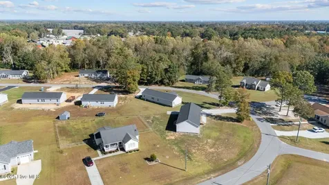 415 Pine Ridge Road Roanoke Rapids NC 27870