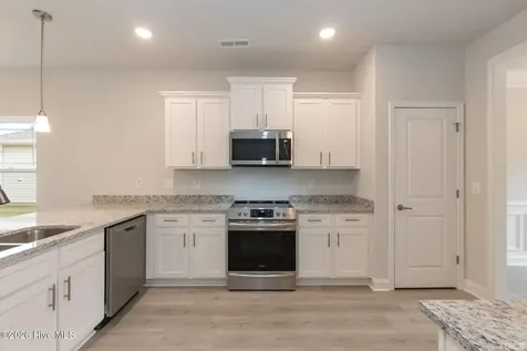 3138 Firefly Trail Grimesland NC 27837