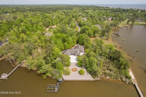 211 Beech Point Boulevard Hertford NC 27944