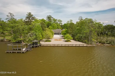 211 Beech Point Boulevard Hertford NC 27944