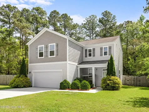 206 J Belton Court Sneads Ferry NC 28460