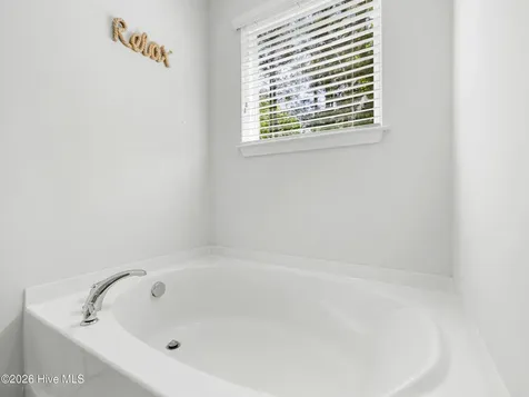 206 J Belton Court Sneads Ferry NC 28460