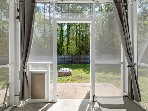 206 J Belton Court Sneads Ferry NC 28460