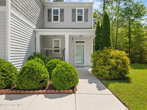 206 J Belton Court Sneads Ferry NC 28460