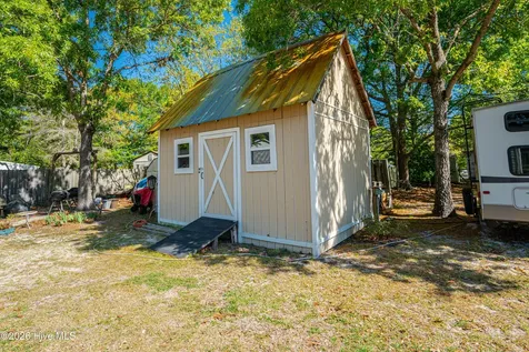 5092 Lakewood Drive SW Shallotte NC 28470