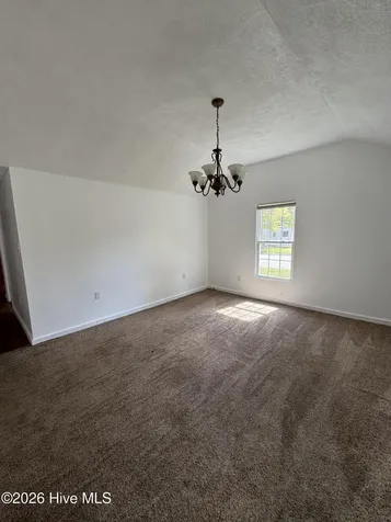 112 2nd Street Laurinburg NC 28352