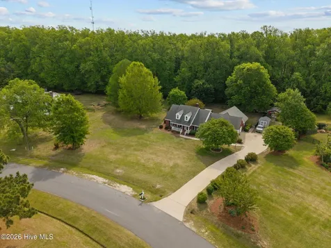 113 Lady Di Drive Winterville NC 28590