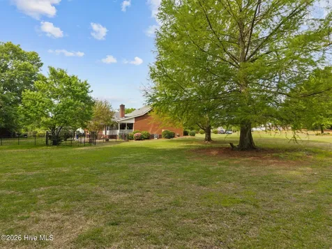 113 Lady Di Drive Winterville NC 28590